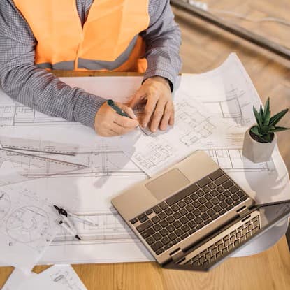 Specjalista budowlany